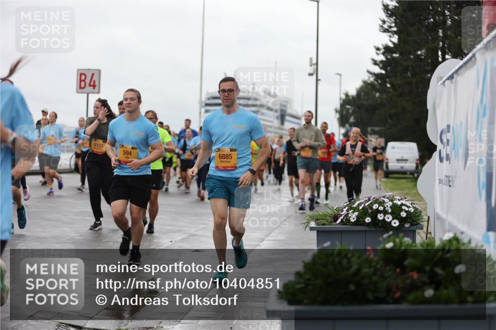 13.09.2026 - Kiel Lauf Andreas Tolksdorf http://msf.ph/oto/10404851 13.09.2026 11:05:51 Kiellinie 4, 6123, 594, 38, 6885 meine-sportfotos.de