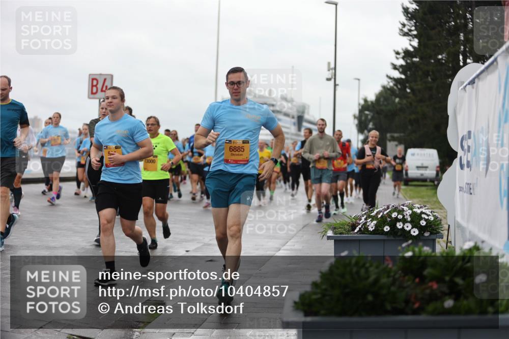 13.09.2026 - Kiel Lauf Andreas Tolksdorf http://msf.ph/oto/10404857 13.09.2026 11:05:51 Kiellinie 4, 13000, 38, 6885 meine-sportfotos.de