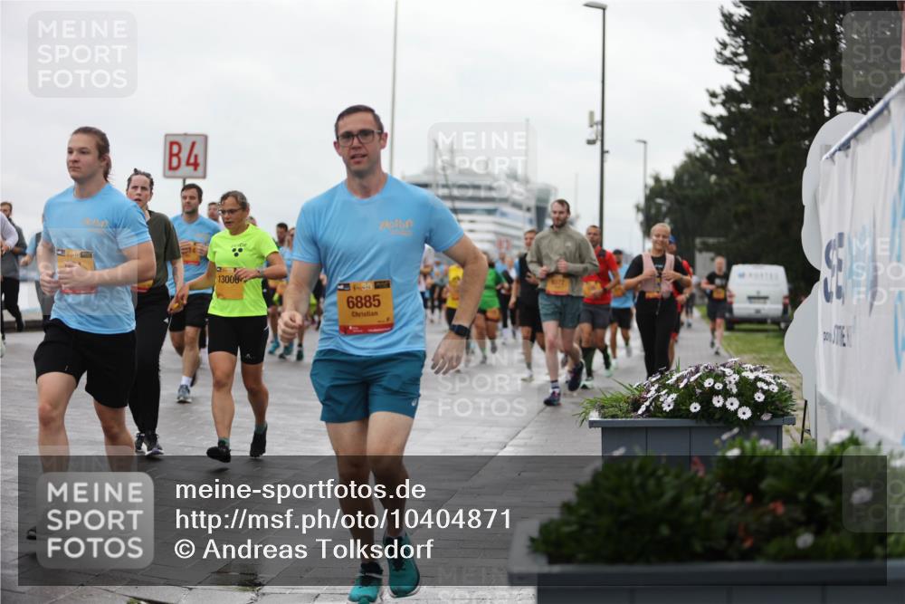 13.09.2026 - Kiel Lauf Andreas Tolksdorf http://msf.ph/oto/10404871 13.09.2026 11:05:52 Kiellinie 4, 13000, 1, 38, 4, 6885 meine-sportfotos.de