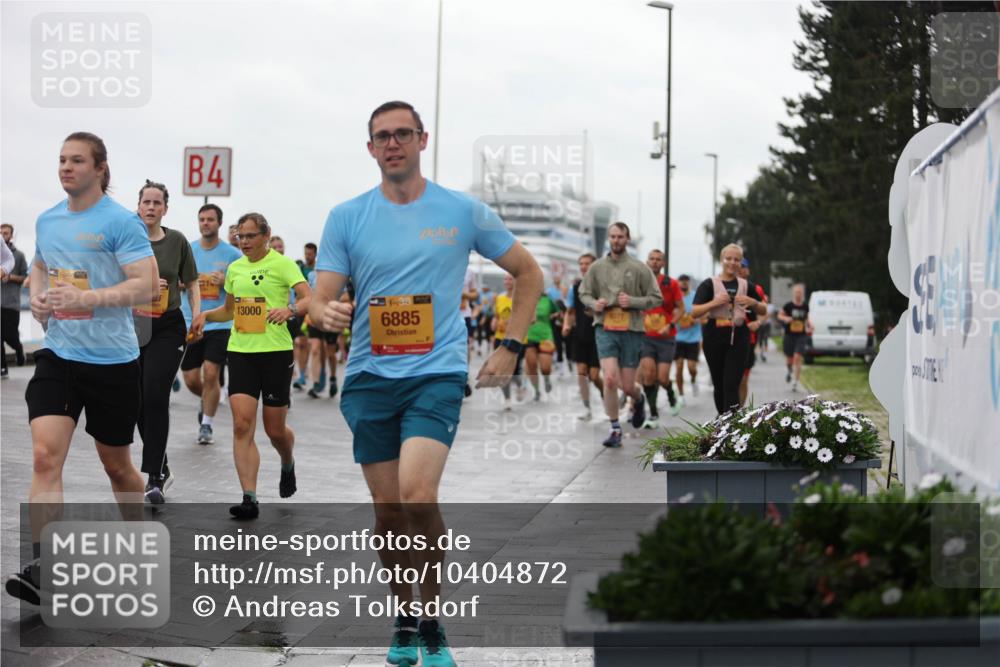 13.09.2026 - Kiel Lauf Andreas Tolksdorf http://msf.ph/oto/10404872 13.09.2026 11:05:52 Kiellinie 4, 39, 13000, 5, 38, 459, 6885 meine-sportfotos.de