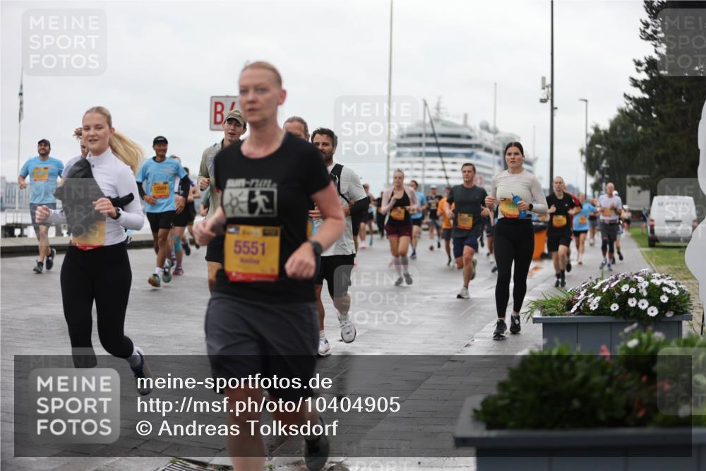 13.09.2026 - Kiel Lauf Andreas Tolksdorf http://msf.ph/oto/10404905 13.09.2026 11:06:03 Kiellinie 12564, 5551 meine-sportfotos.de