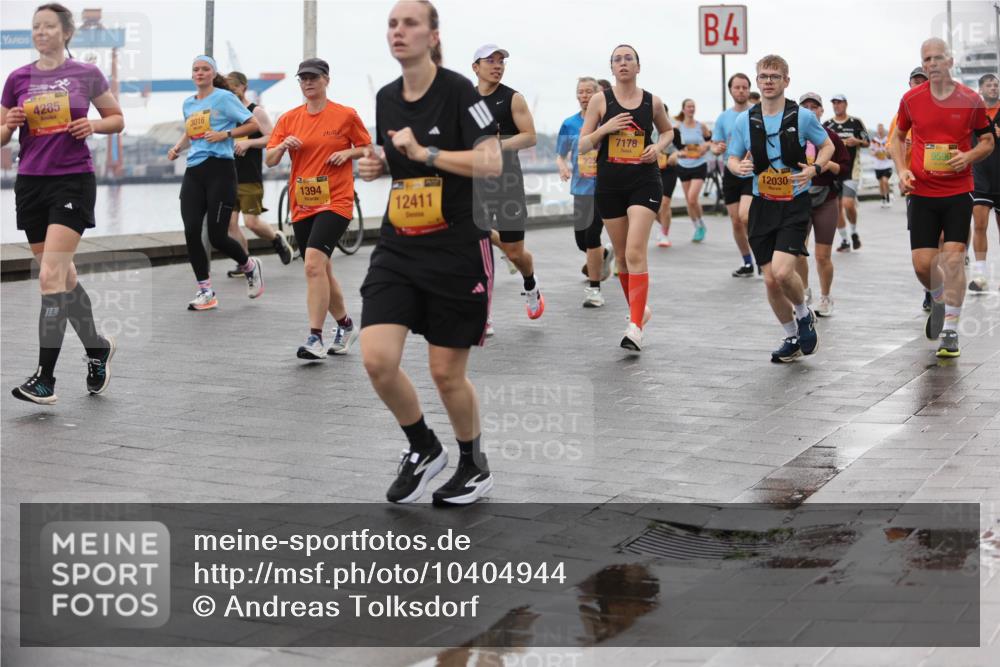 13.09.2026 - Kiel Lauf Andreas Tolksdorf http://msf.ph/oto/10404944 13.09.2026 11:06:09 Kiellinie 4285, 3016, 1394, 12411, 235, 7178, 4, 9590, 12030 meine-sportfotos.de