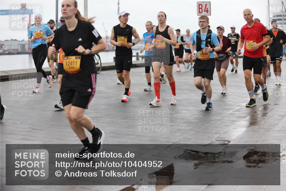 13.09.2026 - Kiel Lauf Andreas Tolksdorf http://msf.ph/oto/10404952 13.09.2026 11:06:09 Kiellinie 12411, 7178 meine-sportfotos.de