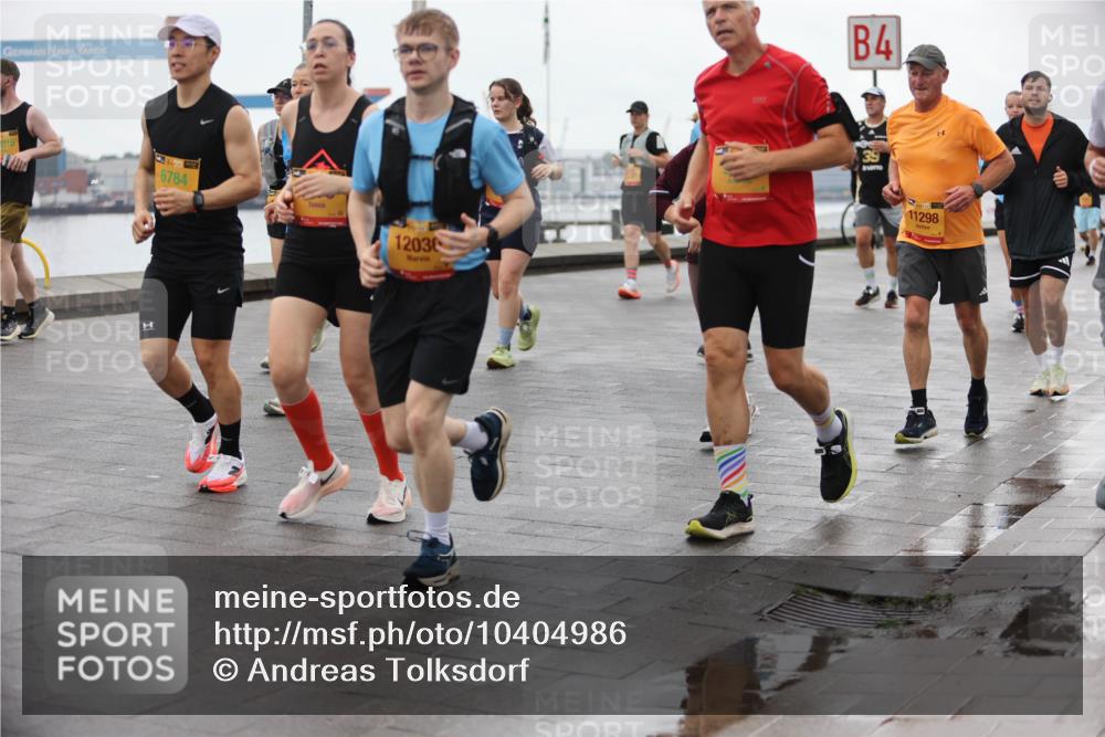 13.09.2026 - Kiel Lauf Andreas Tolksdorf http://msf.ph/oto/10404986 13.09.2026 11:06:11 Kiellinie 315, 6784, 1, 12030, 4, 35, 11298 meine-sportfotos.de