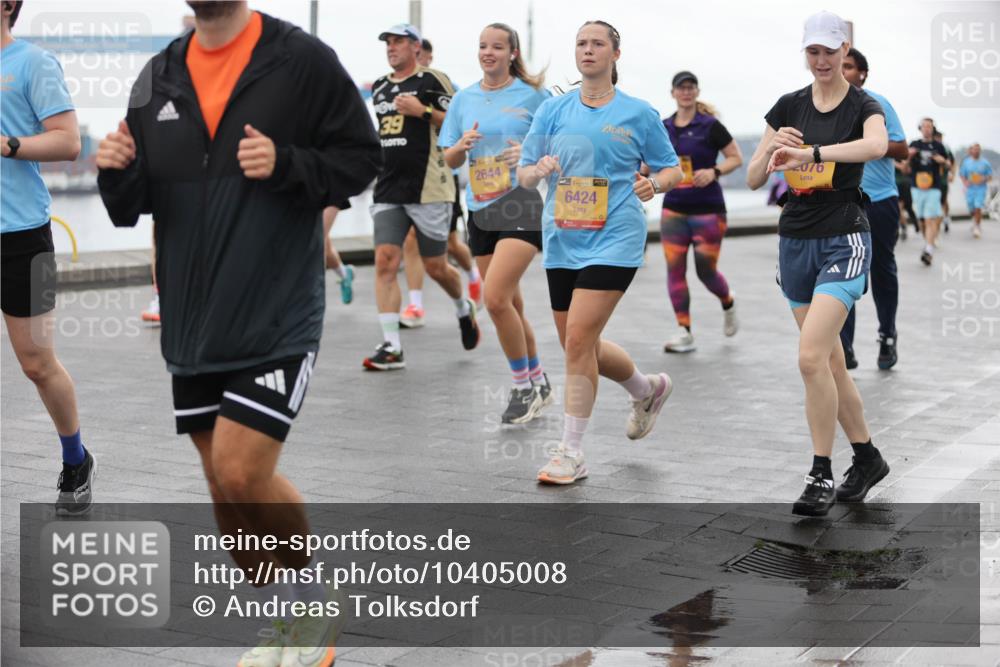 13.09.2026 - Kiel Lauf Andreas Tolksdorf http://msf.ph/oto/10405008 13.09.2026 11:06:14 Kiellinie 39, 2644, 1, 39, 6424, 2076 meine-sportfotos.de