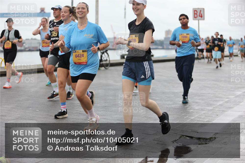 13.09.2026 - Kiel Lauf Andreas Tolksdorf http://msf.ph/oto/10405021 13.09.2026 11:06:14 Kiellinie 8775, 39, 39, 076, 6424, 7890, 4 meine-sportfotos.de