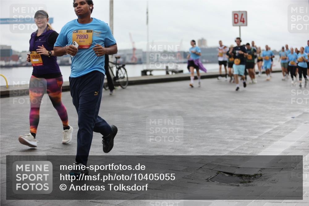 13.09.2026 - Kiel Lauf Andreas Tolksdorf http://msf.ph/oto/10405055 13.09.2026 11:06:16 Kiellinie 10560, 7890, 4 meine-sportfotos.de
