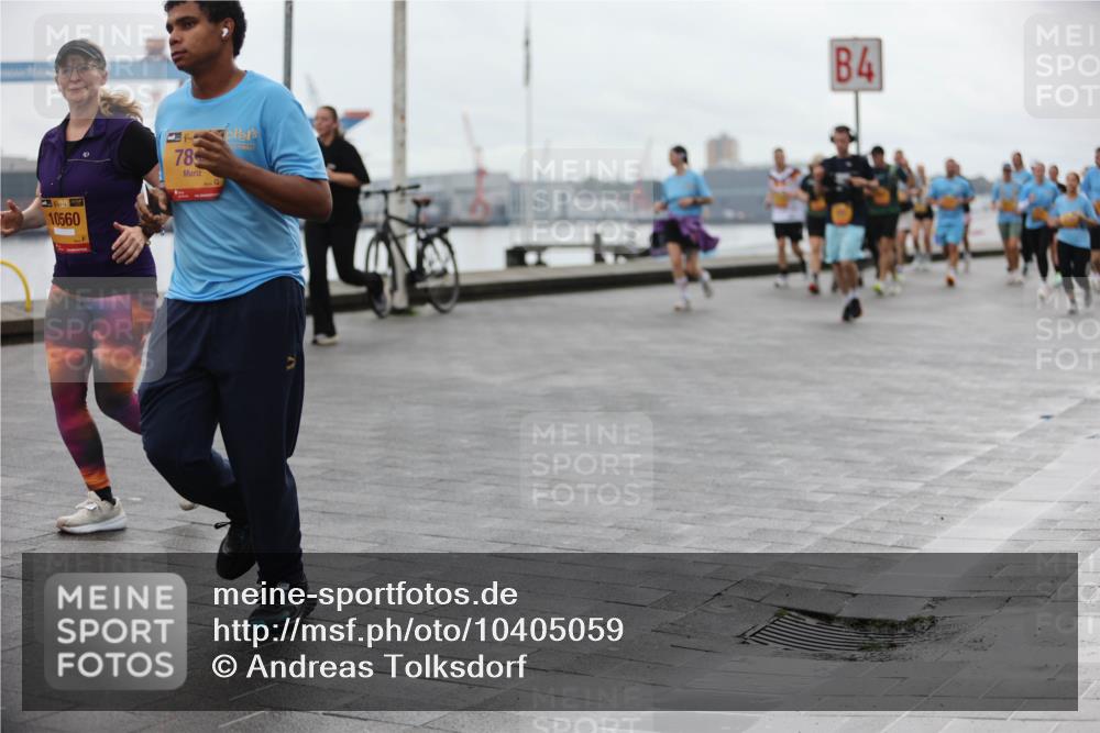 13.09.2026 - Kiel Lauf Andreas Tolksdorf http://msf.ph/oto/10405059 13.09.2026 11:06:16 Kiellinie 38, 10560, 78, 4 meine-sportfotos.de