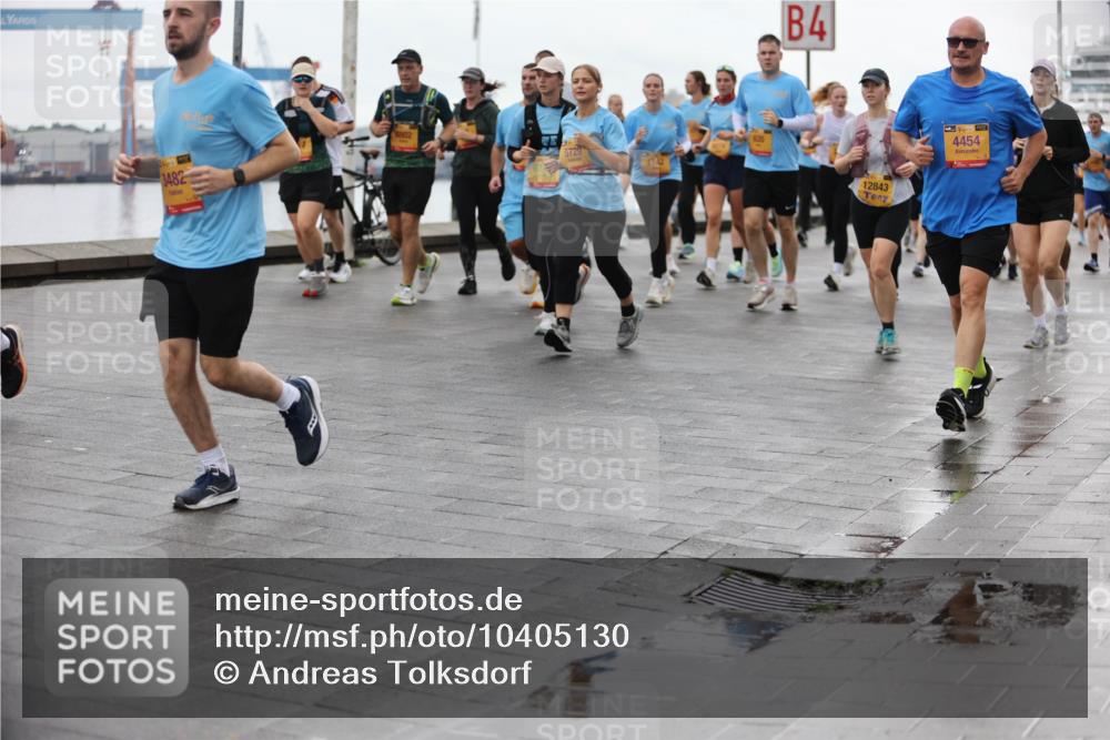 13.09.2026 - Kiel Lauf Andreas Tolksdorf http://msf.ph/oto/10405130 13.09.2026 11:06:21 Kiellinie 3482, 4, 8802, 5729, 12843, 4454 meine-sportfotos.de