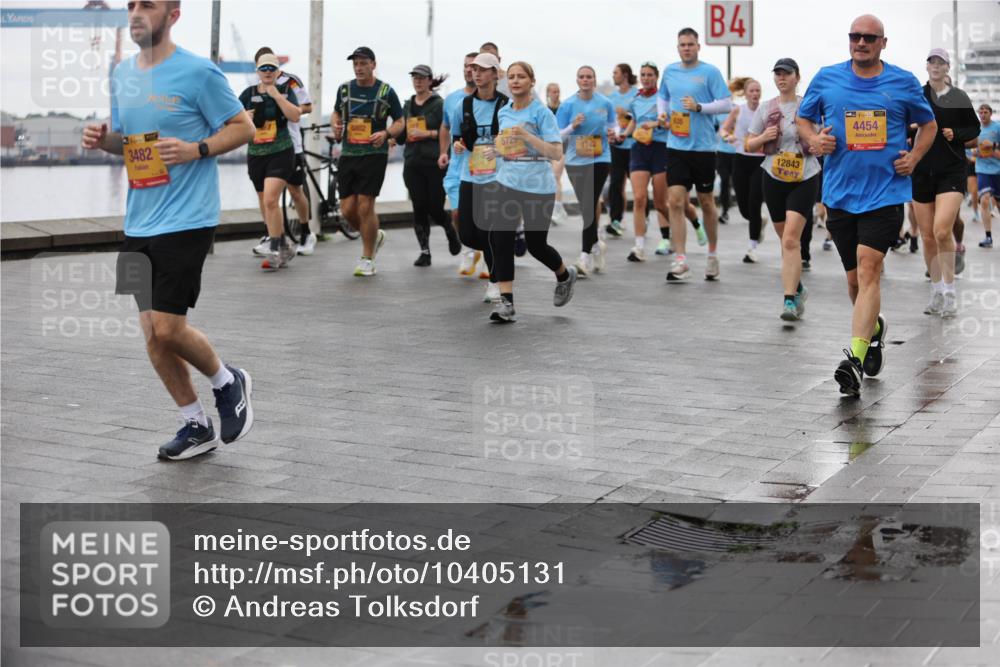 13.09.2026 - Kiel Lauf Andreas Tolksdorf http://msf.ph/oto/10405131 13.09.2026 11:06:21 Kiellinie 8802, 3482, 5729, 4, 12843, 4454 meine-sportfotos.de