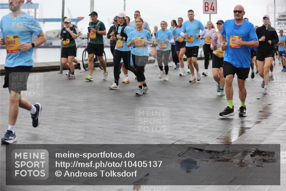 13.09.2026 - Kiel Lauf Andreas Tolksdorf http://msf.ph/oto/10405137 13.09.2026 11:06:22 Kiellinie 3482, 6802, 5729, 1742, 4, 12843, 44, 39 meine-sportfotos.de