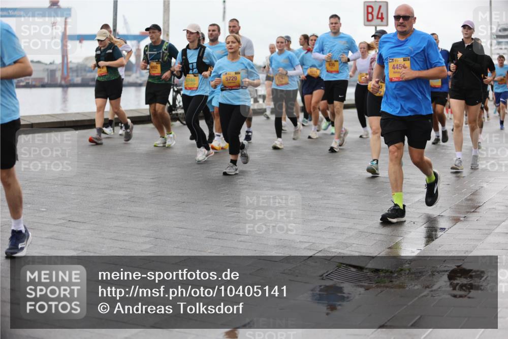 13.09.2026 - Kiel Lauf Andreas Tolksdorf http://msf.ph/oto/10405141 13.09.2026 11:06:22 Kiellinie 8802, 4, 38, 445, 9746, 5729, 1742 meine-sportfotos.de