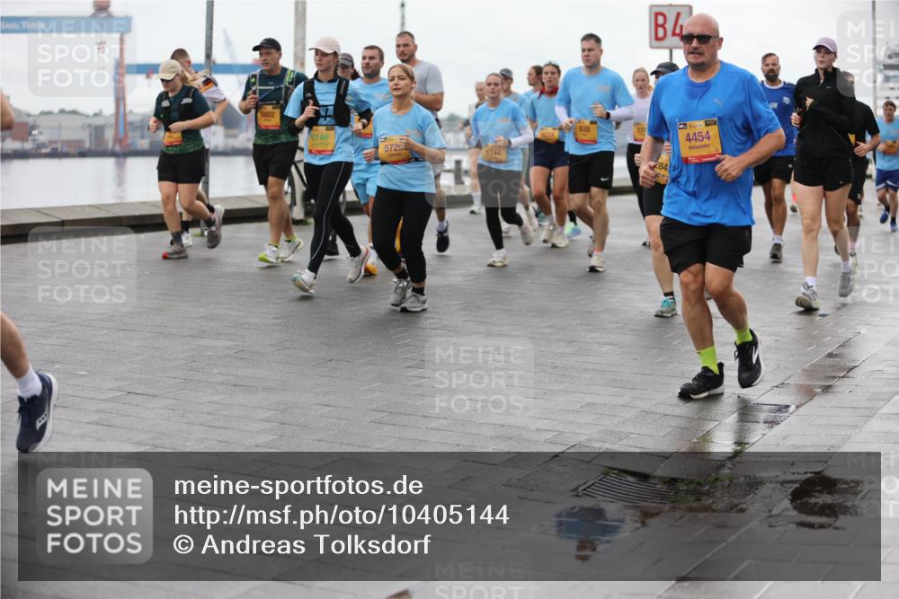 13.09.2026 - Kiel Lauf Andreas Tolksdorf http://msf.ph/oto/10405144 13.09.2026 11:06:22 Kiellinie 8802, 9746, 5725, 1742, 635, 4, 284, 4454 meine-sportfotos.de