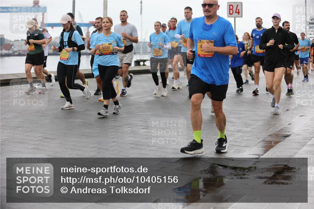 13.09.2026 - Kiel Lauf Andreas Tolksdorf http://msf.ph/oto/10405156 13.09.2026 11:06:22 Kiellinie 9746, 5729, 1742, 9274, 4, 4 meine-sportfotos.de