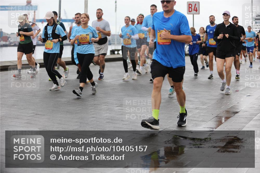 13.09.2026 - Kiel Lauf Andreas Tolksdorf http://msf.ph/oto/10405157 13.09.2026 11:06:22 Kiellinie 9746, 5729, 1742, 4 meine-sportfotos.de