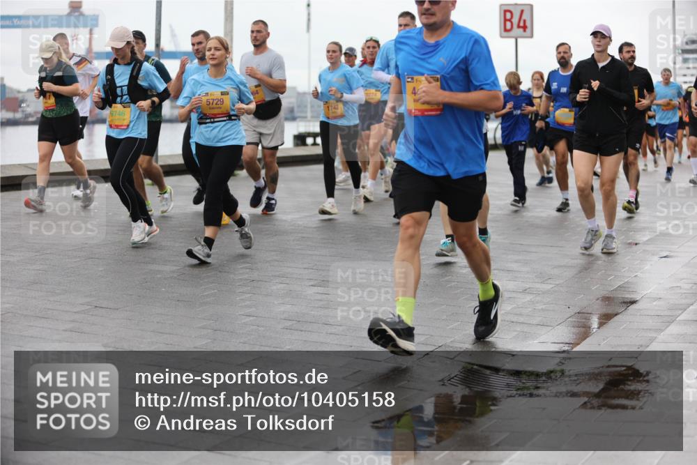 13.09.2026 - Kiel Lauf Andreas Tolksdorf http://msf.ph/oto/10405158 13.09.2026 11:06:22 Kiellinie 9746, 5729, 1742, 4 meine-sportfotos.de