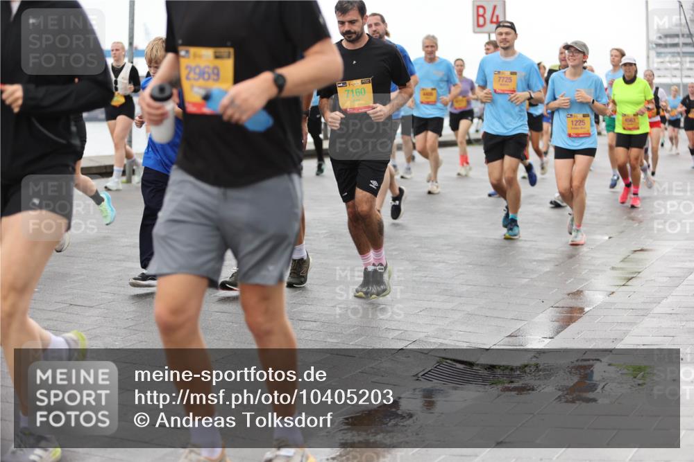 13.09.2026 - Kiel Lauf Andreas Tolksdorf http://msf.ph/oto/10405203 13.09.2026 11:06:26 Kiellinie 4, 2969, 38, 7160, 7725, 1225, 4583 meine-sportfotos.de