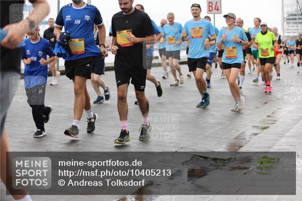 13.09.2026 - Kiel Lauf Andreas Tolksdorf http://msf.ph/oto/10405213 13.09.2026 11:06:26 Kiellinie 716, 7725, 4, 1225, 4563 meine-sportfotos.de