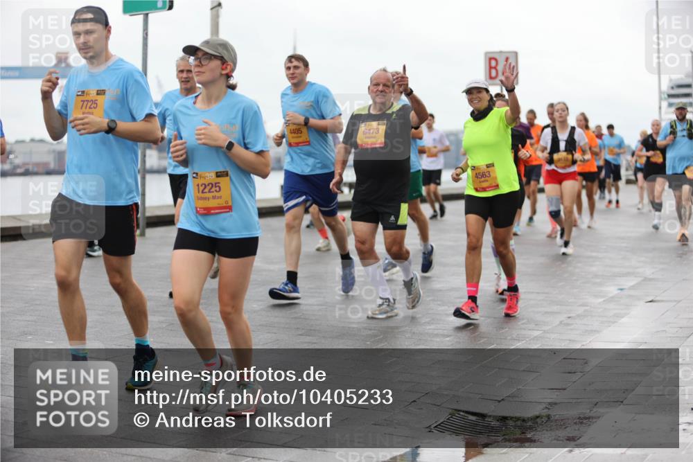 13.09.2026 - Kiel Lauf Andreas Tolksdorf http://msf.ph/oto/10405233 13.09.2026 11:06:28 Kiellinie 7725, 4405, 6473, 139, 1225, 4563 meine-sportfotos.de