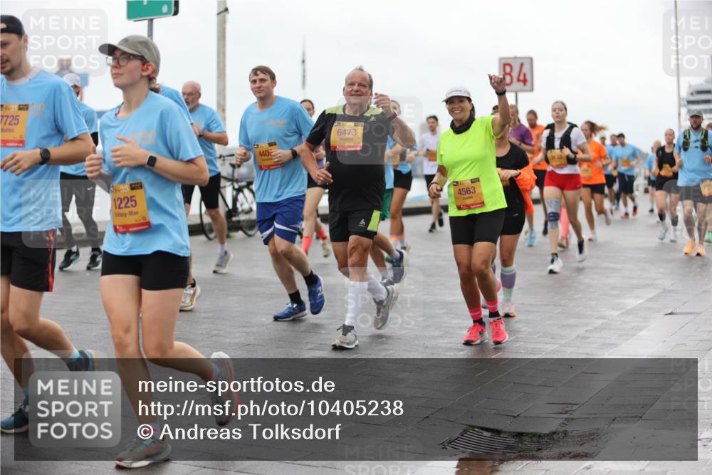 13.09.2026 - Kiel Lauf Andreas Tolksdorf http://msf.ph/oto/10405238 13.09.2026 11:06:28 Kiellinie 7725, 1225, 440, 6473, 38, 4563, 84 meine-sportfotos.de