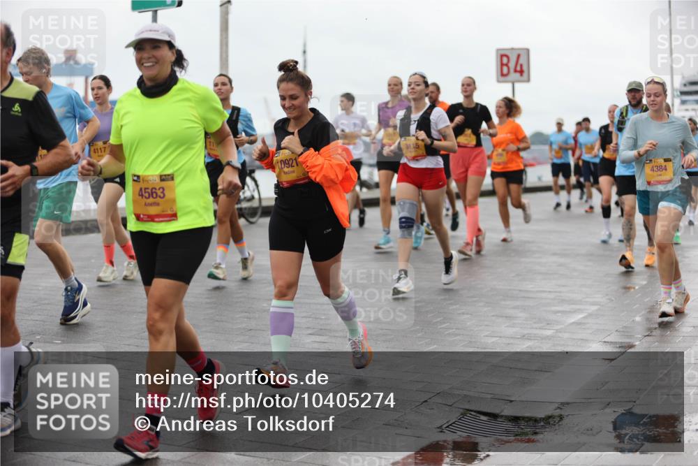 13.09.2026 - Kiel Lauf Andreas Tolksdorf http://msf.ph/oto/10405274 13.09.2026 11:06:30 Kiellinie 4117, 1, 38, 4, 4563, 0921, 3115, 4, 4384 meine-sportfotos.de