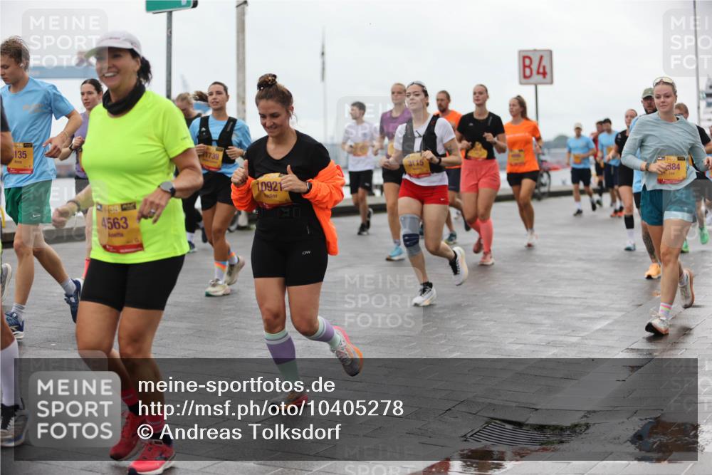 13.09.2026 - Kiel Lauf Andreas Tolksdorf http://msf.ph/oto/10405278 13.09.2026 11:06:30 Kiellinie 135, 4563, 1739, 10921, 3115, 4, 384 meine-sportfotos.de