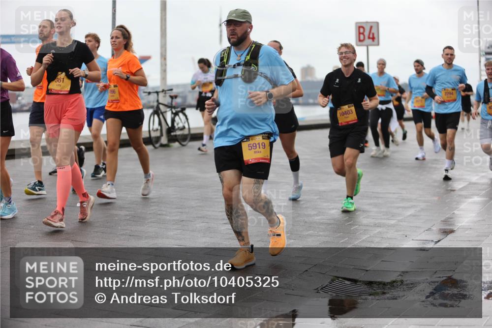 13.09.2026 - Kiel Lauf Andreas Tolksdorf http://msf.ph/oto/10405325 13.09.2026 11:06:33 Kiellinie 361, 0996, 4, 38, 5919, 10403, 2294 meine-sportfotos.de
