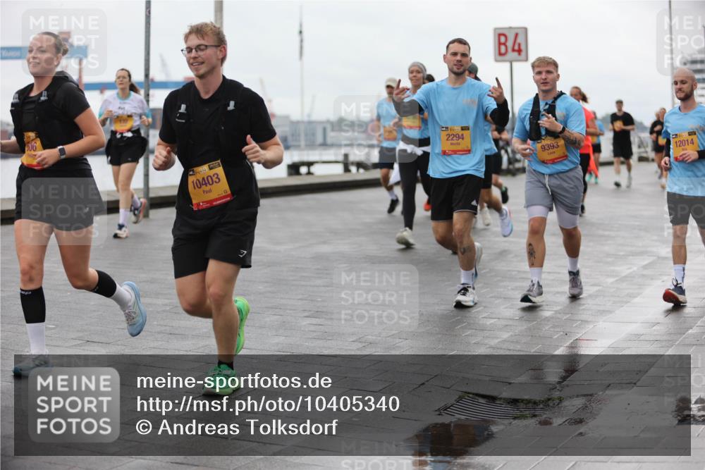 13.09.2026 - Kiel Lauf Andreas Tolksdorf http://msf.ph/oto/10405340 13.09.2026 11:06:34 Kiellinie 4, 139, 10403, 39, 2294, 9393, 12014 meine-sportfotos.de