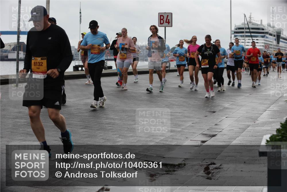 13.09.2026 - Kiel Lauf Andreas Tolksdorf http://msf.ph/oto/10405361 13.09.2026 11:06:48 Kiellinie 38, 8132, 10113, 2449, 7039, 4, 415, 220, 3 meine-sportfotos.de