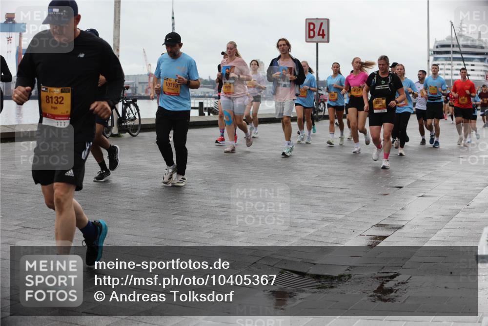 13.09.2026 - Kiel Lauf Andreas Tolksdorf http://msf.ph/oto/10405367 13.09.2026 11:06:49 Kiellinie 8132, 10113, 7039, 077, 4, 6861, 4154, 2200 meine-sportfotos.de