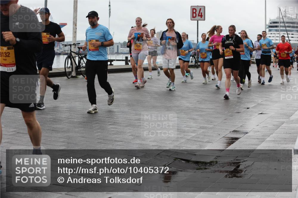 13.09.2026 - Kiel Lauf Andreas Tolksdorf http://msf.ph/oto/10405372 13.09.2026 11:06:49 Kiellinie 639, 8132, 39, 442, 10, 7039, 4, 2200 meine-sportfotos.de
