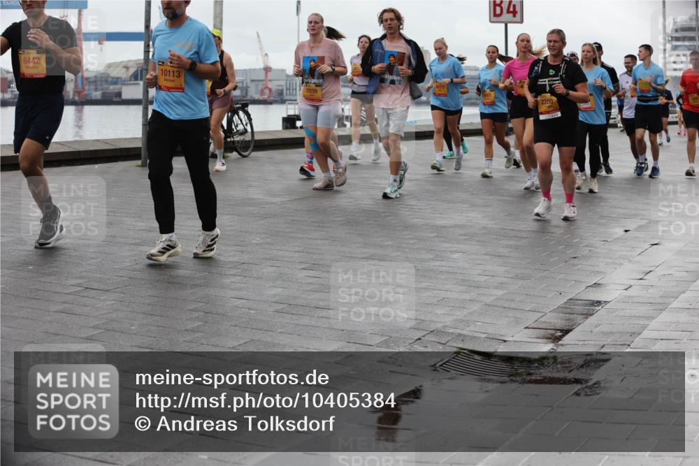 13.09.2026 - Kiel Lauf Andreas Tolksdorf http://msf.ph/oto/10405384 13.09.2026 11:06:50 Kiellinie 39, 6442, 10113, 7039, 4, 2200 meine-sportfotos.de