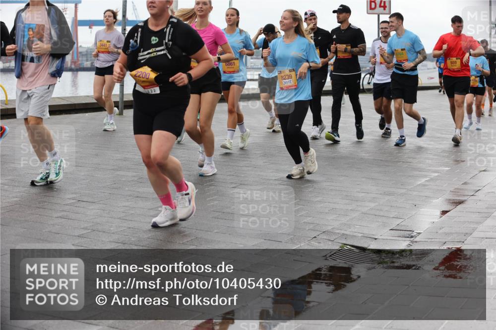 13.09.2026 - Kiel Lauf Andreas Tolksdorf http://msf.ph/oto/10405430 13.09.2026 11:06:52 Kiellinie 3441, 200, 6861, 8239, 4, 6764, 559 meine-sportfotos.de
