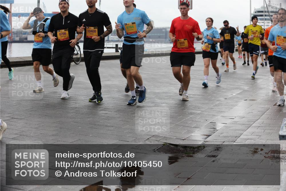 13.09.2026 - Kiel Lauf Andreas Tolksdorf http://msf.ph/oto/10405450 13.09.2026 11:06:54 Kiellinie 676, 6766, 39, 10400, 6764, 559, 12476, 5865, 12771, 7370 meine-sportfotos.de