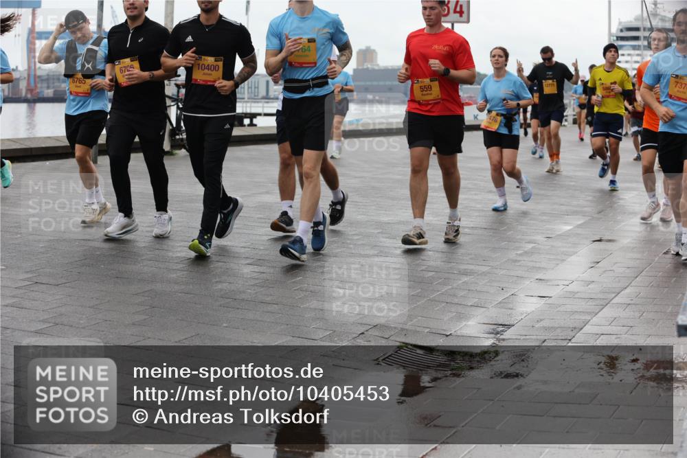 13.09.2026 - Kiel Lauf Andreas Tolksdorf http://msf.ph/oto/10405453 13.09.2026 11:06:54 Kiellinie 6765, 6766, 38, 10400, 34, 559, 476, 12771, 7370 meine-sportfotos.de