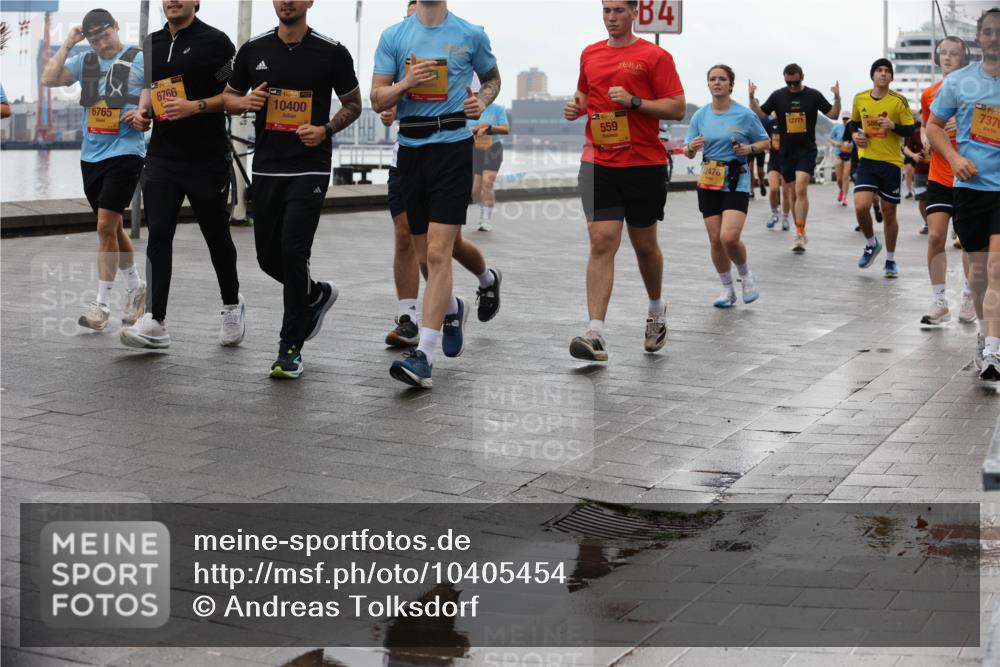 13.09.2026 - Kiel Lauf Andreas Tolksdorf http://msf.ph/oto/10405454 13.09.2026 11:06:54 Kiellinie 38, 4, 6765, 6766, 10400, 559, 2476, 12771, 7370 meine-sportfotos.de