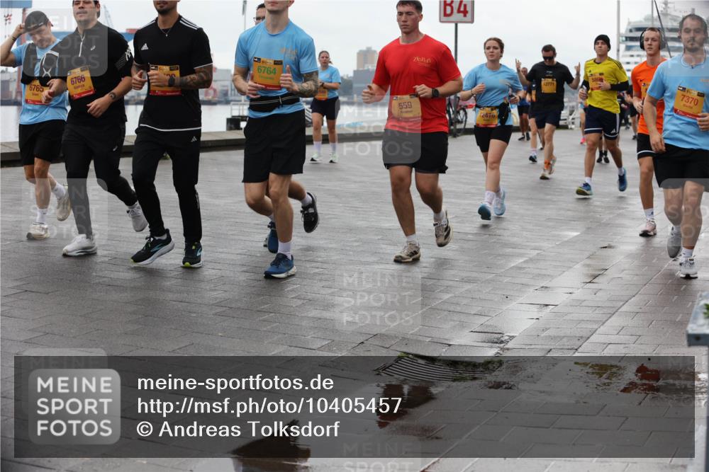 13.09.2026 - Kiel Lauf Andreas Tolksdorf http://msf.ph/oto/10405457 13.09.2026 11:06:54 Kiellinie 333, 6765, 6766, 1, 38, 6764, 559, 4, 12476, 12771, 7370 meine-sportfotos.de
