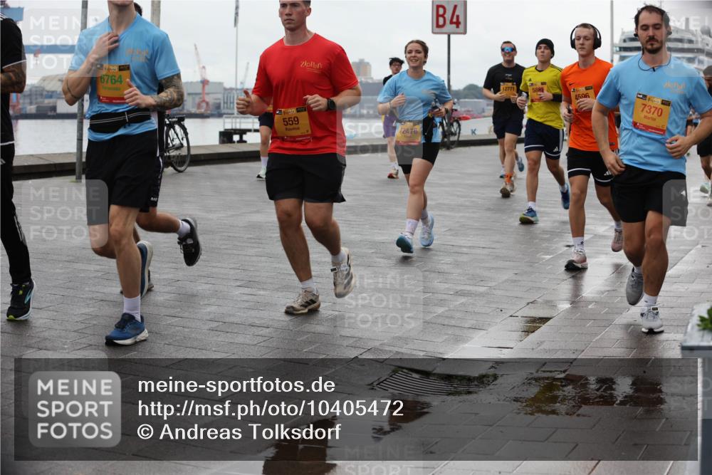 13.09.2026 - Kiel Lauf Andreas Tolksdorf http://msf.ph/oto/10405472 13.09.2026 11:06:55 Kiellinie 38, 6764, 38, 559, 12476, 4, 12771, 58, 4596, 38, 7370 meine-sportfotos.de