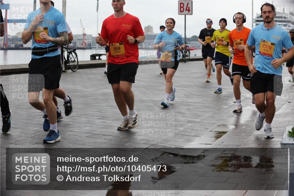 13.09.2026 - Kiel Lauf Andreas Tolksdorf http://msf.ph/oto/10405473 13.09.2026 11:06:55 Kiellinie 1, 39, 38, 559, 12476, 4, 12771, 586, 4596, 38, 7370 meine-sportfotos.de