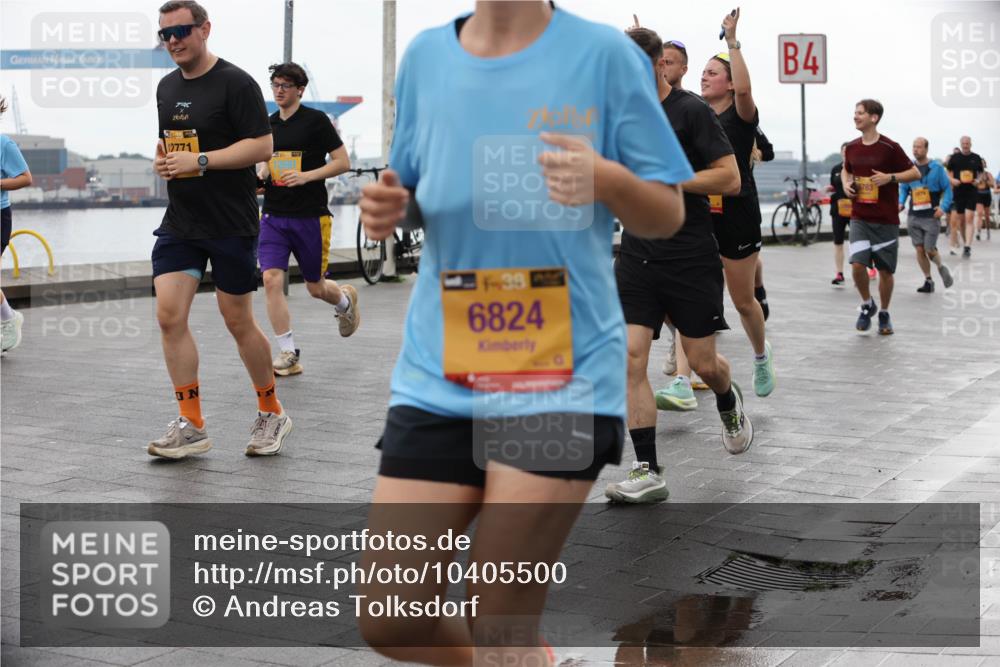 13.09.2026 - Kiel Lauf Andreas Tolksdorf http://msf.ph/oto/10405500 13.09.2026 11:06:59 Kiellinie 12771, 39, 6824, 4, 5783 meine-sportfotos.de