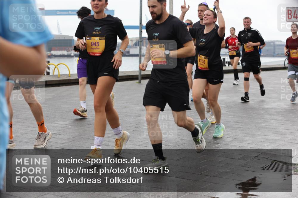 13.09.2026 - Kiel Lauf Andreas Tolksdorf http://msf.ph/oto/10405515 13.09.2026 11:07:00 Kiellinie 438, 945, 38, 3, 9, 1155, 4, 5783 meine-sportfotos.de