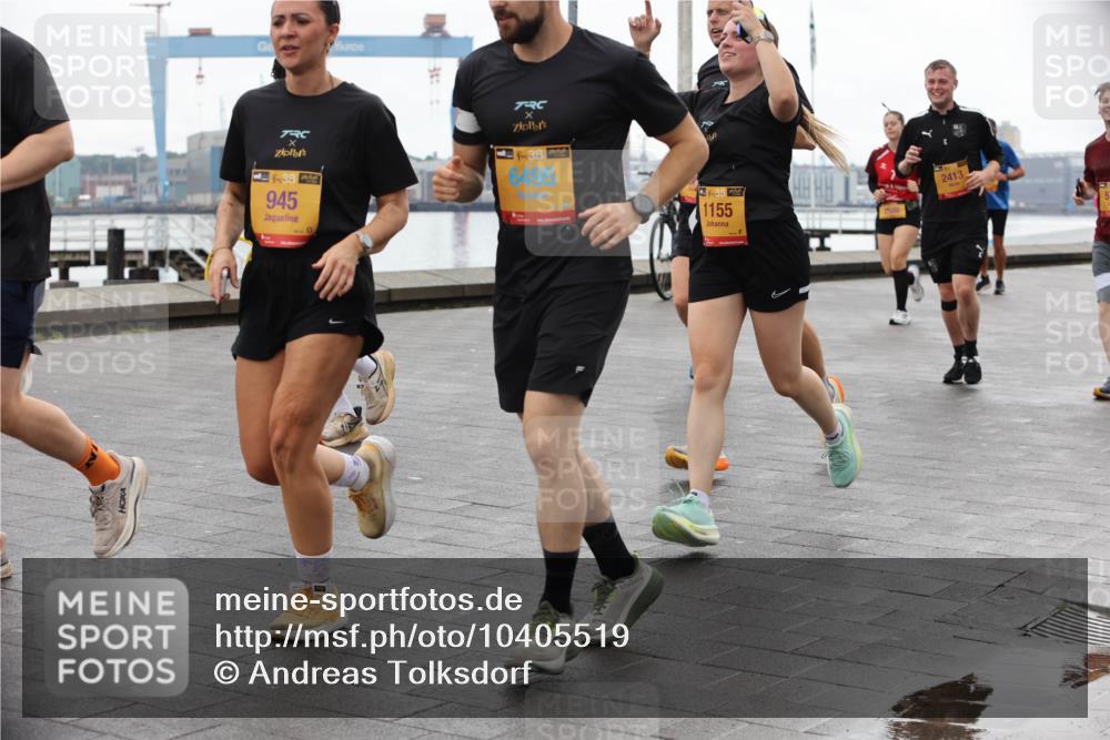 13.09.2026 - Kiel Lauf Andreas Tolksdorf http://msf.ph/oto/10405519 13.09.2026 11:07:00 Kiellinie 38, 945, 31, 38, 6495, 38, 1155, 2413 meine-sportfotos.de