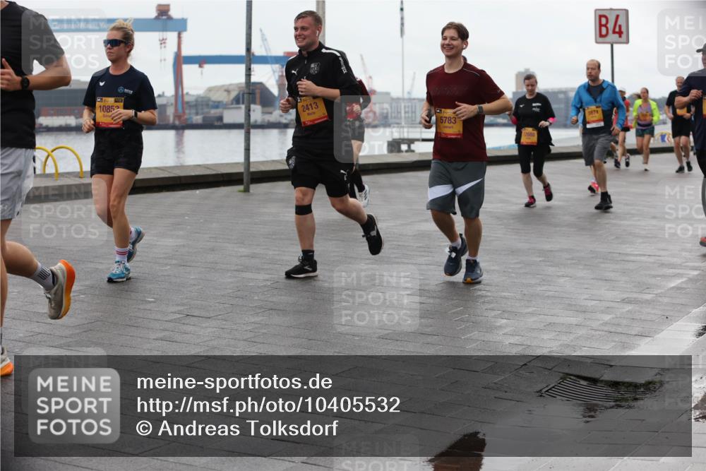 13.09.2026 - Kiel Lauf Andreas Tolksdorf http://msf.ph/oto/10405532 13.09.2026 11:07:01 Kiellinie 399, 10852, 31, 2413, 39, 5783, 4, 5674 meine-sportfotos.de