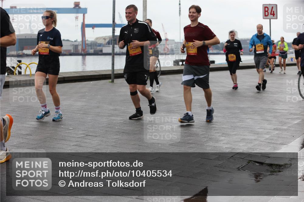 13.09.2026 - Kiel Lauf Andreas Tolksdorf http://msf.ph/oto/10405534 13.09.2026 11:07:01 Kiellinie 31, 24, 5783, 4, 5674 meine-sportfotos.de