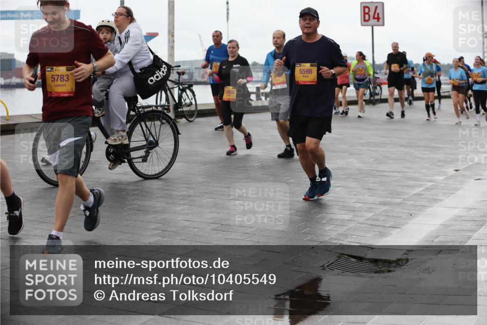 13.09.2026 - Kiel Lauf Andreas Tolksdorf http://msf.ph/oto/10405549 13.09.2026 11:07:03 Kiellinie 38, 5783, 12688, 300, 5598, 4 meine-sportfotos.de