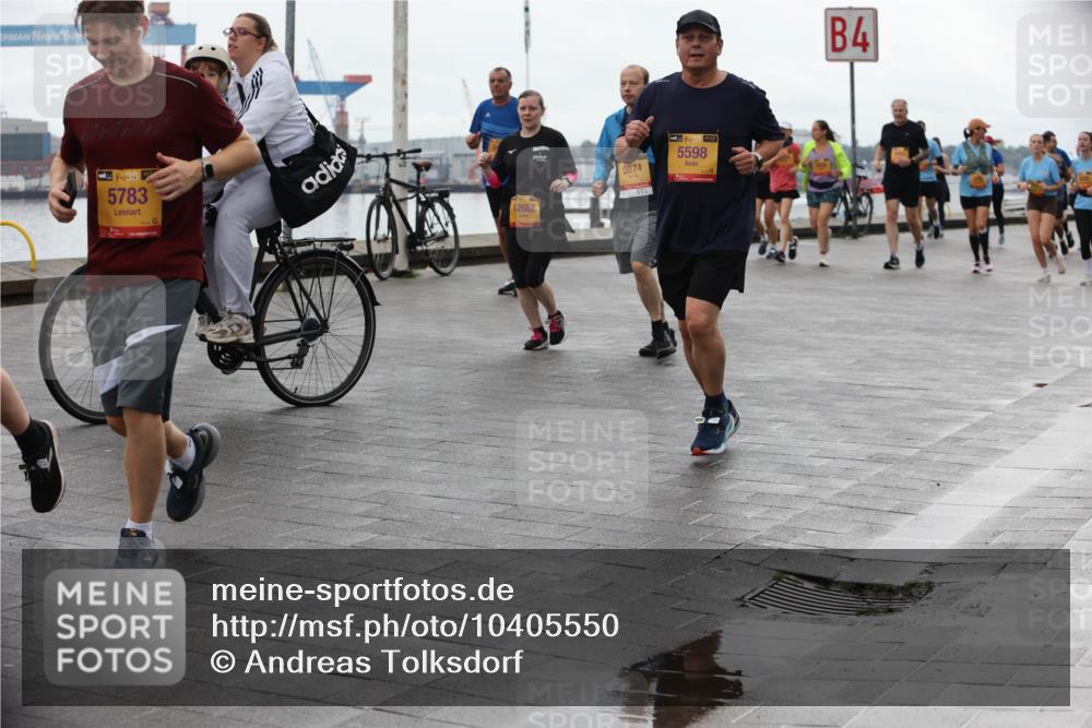 13.09.2026 - Kiel Lauf Andreas Tolksdorf http://msf.ph/oto/10405550 13.09.2026 11:07:03 Kiellinie 4438, 5783, 12688, 5674, 5598, 4 meine-sportfotos.de