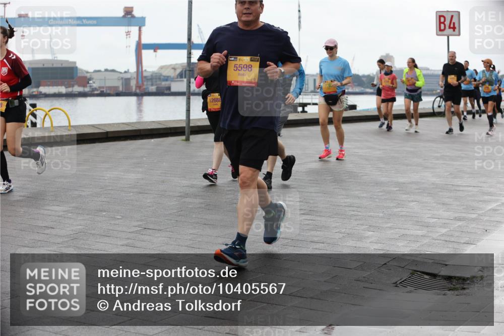 13.09.2026 - Kiel Lauf Andreas Tolksdorf http://msf.ph/oto/10405567 13.09.2026 11:07:03 Kiellinie 34, 12688, 5598, 4 meine-sportfotos.de