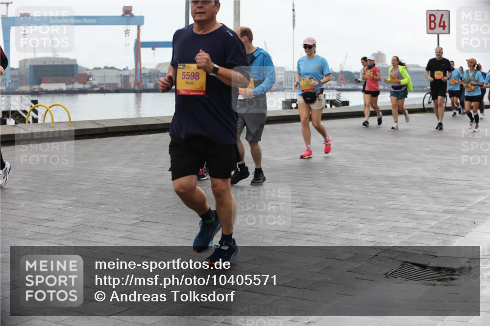 13.09.2026 - Kiel Lauf Andreas Tolksdorf http://msf.ph/oto/10405571 13.09.2026 11:07:04 Kiellinie 31, 38, 5598, 4 meine-sportfotos.de