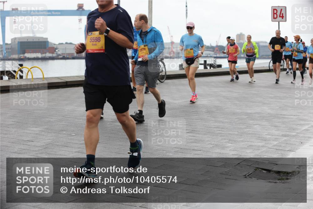 13.09.2026 - Kiel Lauf Andreas Tolksdorf http://msf.ph/oto/10405574 13.09.2026 11:07:04 Kiellinie 5598, 91, 5674, 4 meine-sportfotos.de
