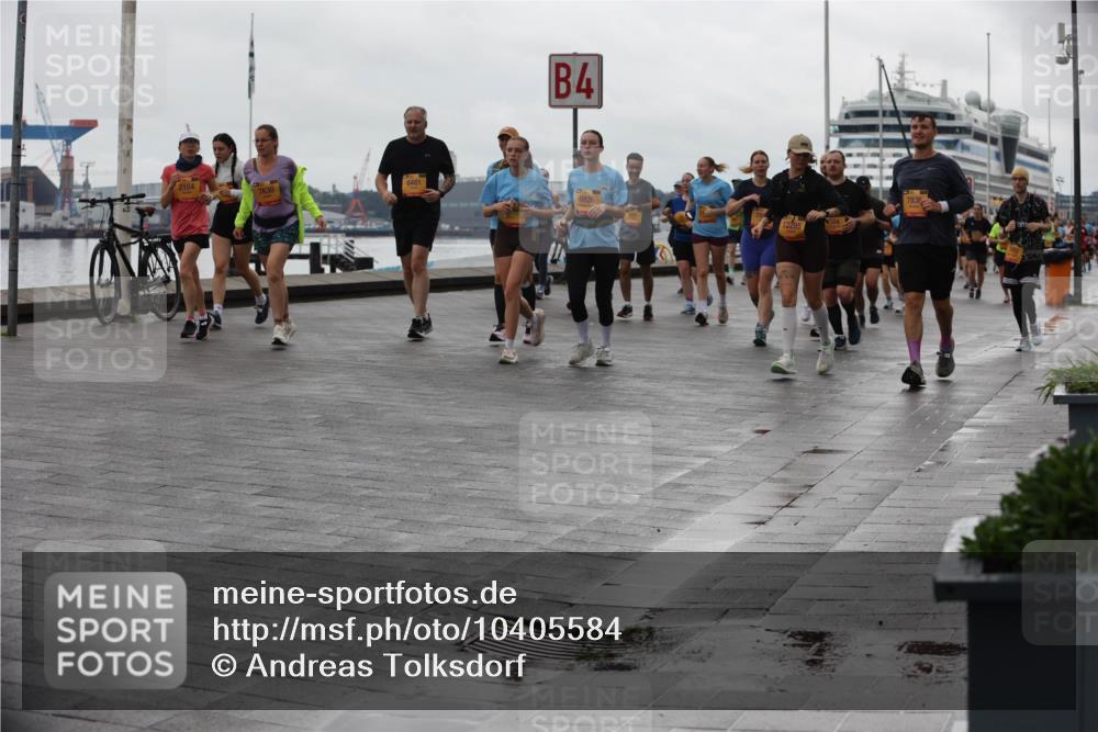 13.09.2026 - Kiel Lauf Andreas Tolksdorf http://msf.ph/oto/10405584 13.09.2026 11:07:06 Kiellinie 2164, 7630, 4, 6481, 6826, 12299, 7838 meine-sportfotos.de